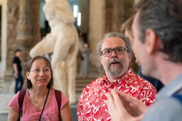 Small Group Guided Louvre Highlights Tour - Common Questions