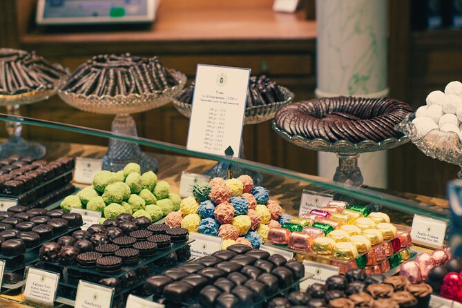 Small-Group Half-Day Paris Julia Child Tour With Food and Wine - Meeting and Pickup Details