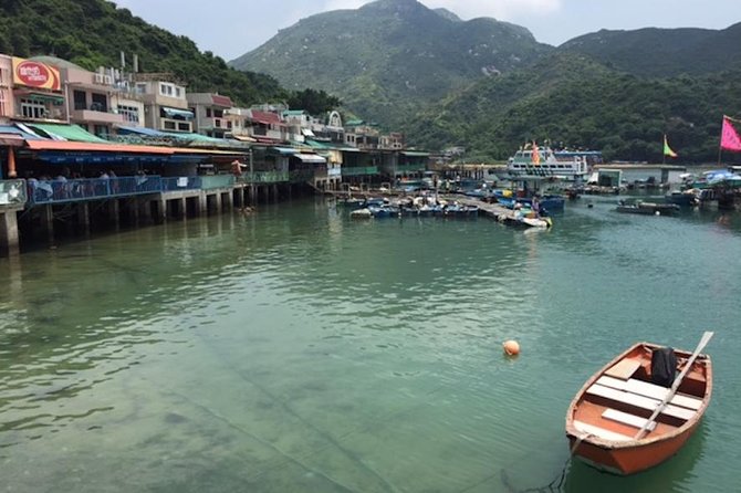 Small Group Hiking Day Tour to Lamma Island Hong Kong - Detailed Itinerary