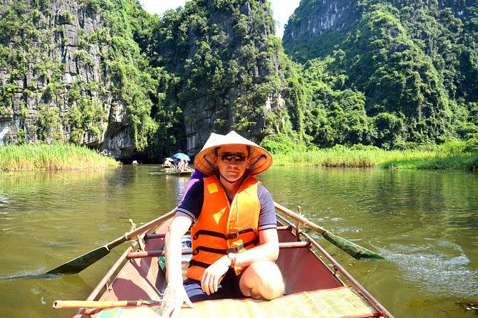 Small Group History Tour to Ninh Binh With Lunch - Booking Information