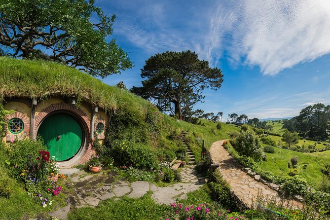 Small-Group Hobbiton Movie Set Tour From Auckland With Lunch - Traveler Photos and Reviews