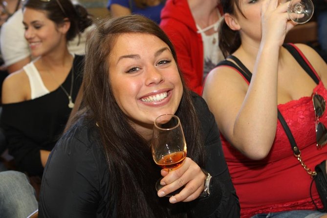 Small-Group Hunter Valley Wine Tasting Tour From Sydney - Select Date and Travelers