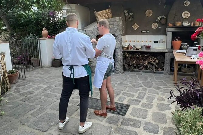 Small Group Ischia Pizza Making With Drink Included - Inclusions