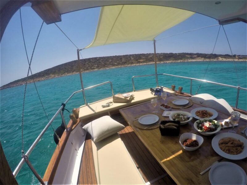 Small group kaiki cruise to Antiparos & Despotiko with lunch - The Return and Overall Duration