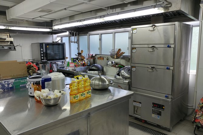 Small Group Local Market Walking Tour and Chinese Cooking Class in Hong Kong - Sample Menu