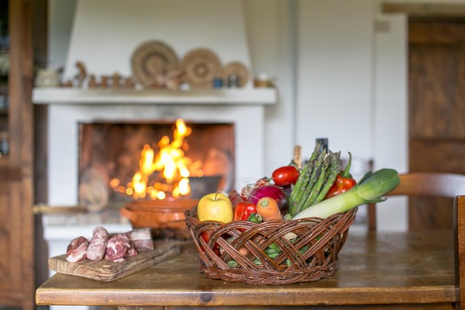 Small Group Market Tour and Cooking Class in Matera - Meeting and Pickup Information