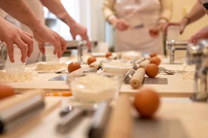 Small Group Market Tour and Cooking Class in Ostuni - Operated by Cesarine