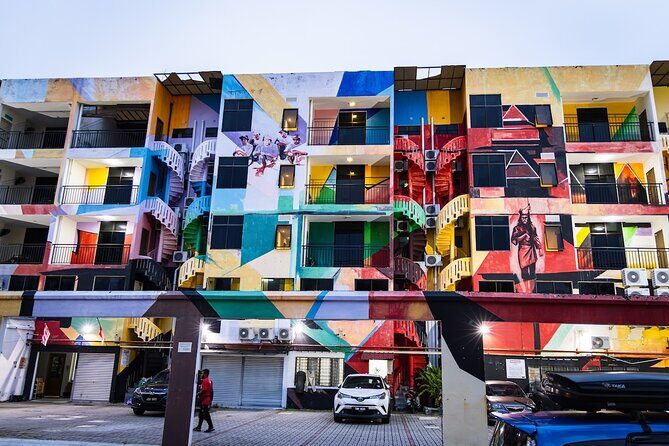 Small Group Melaka After Dark Food Tour - Guide and Review Highlights