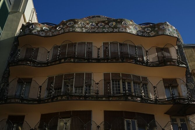 Small Group Modernism in Barcelona Walking Tour - Inclusions