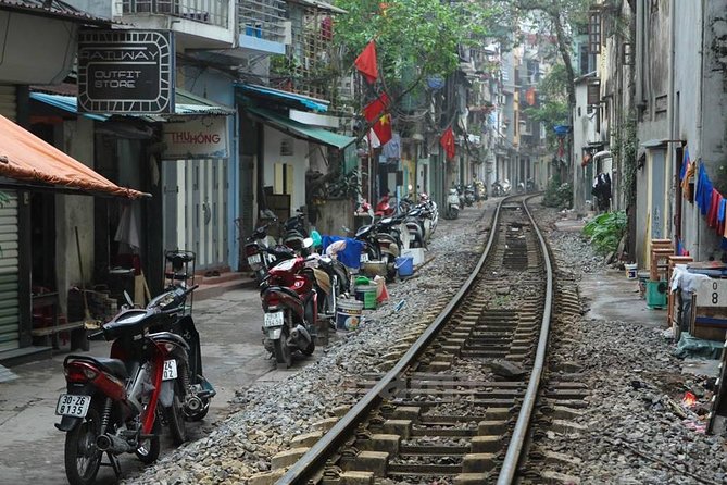 Small-Group Motorbike Sightseeing and Food Tour in Hanoi - Cultural Immersion