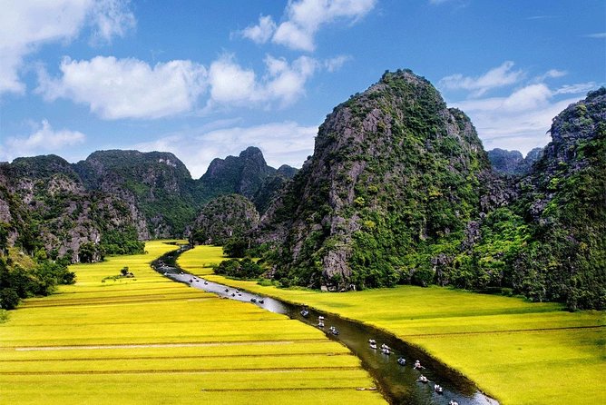 Small Group Ninh Binh Tour: Hoa Lu Tam Coc Full Day Tour From Hanoi - Weather Conditions and Minimum Number of Travelers