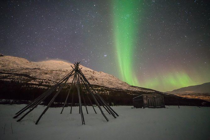 Small Group Northern Lights Chase From Tromso - Tour Highlights