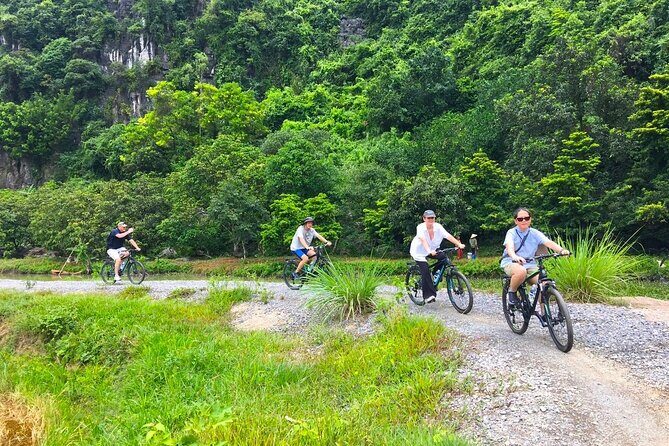Small Group of 11 Discover Ninh Binh: Hoa Lu, Tam Coc, Mua Caves - The Sum Up