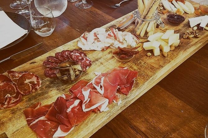 Small Group Pompeii Wine Tasting With Lunch & Transfer Included - Pickup Details