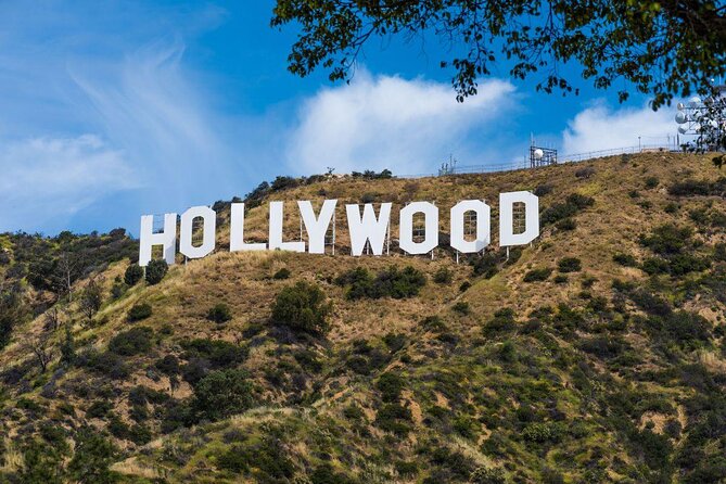 Small Group Private Hollywood Sign & Hills Tour-Free Bottled Water - Meeting and Pickup
