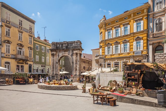 Small-Group Pula Sunset Walking Tour With Local Dessert - The Sum Up