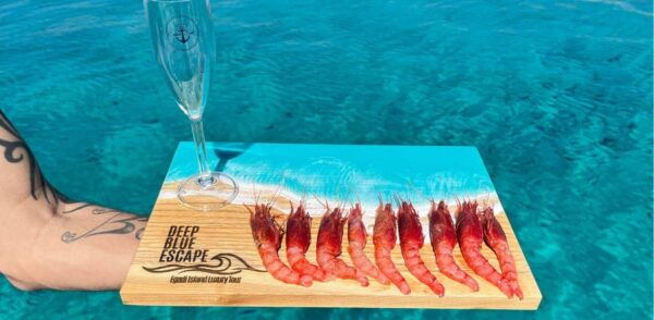 Small Group Rubber Dinghy Tour Favignana and Levanzo - Exploring Favignana Village