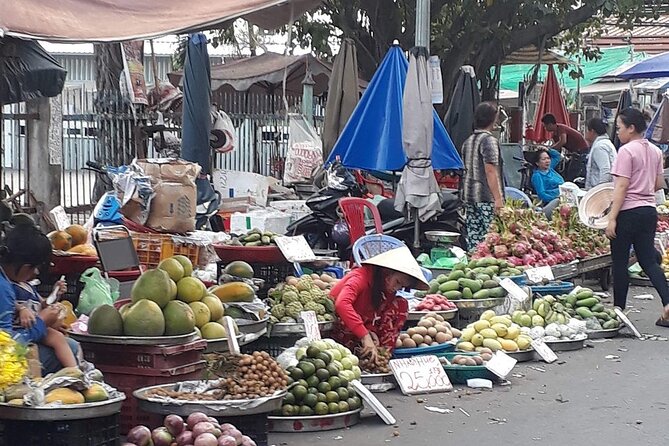 Small-group Saigon City Tour: 3-Hour Cyclo Ride to Hidden Stories - Traveler Reviews