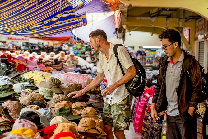 Small-group Saigon City Tour: 3-Hour Cyclo Ride to Hidden Stories - Customer Reviews