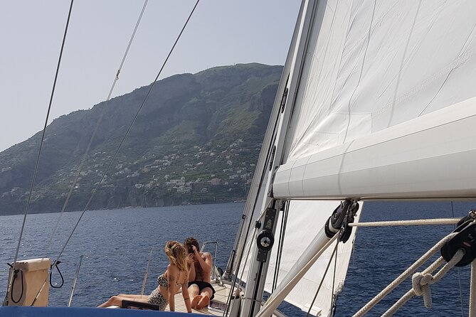 Small-Group Sailing Tour in Amalfi Coast With Aperitif - Tour Itinerary