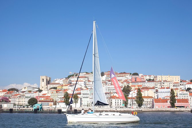 Small-Group Sailing Tour on the Tagus River From Lisbon - Landmarks to Expect