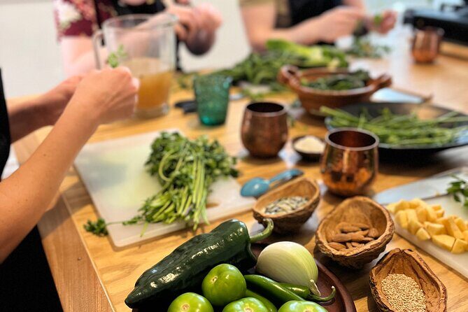 Small Group Salsa and Tortillas Class in La Condesa - Good To Know