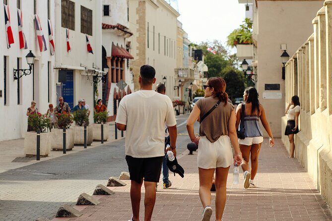 Small Group Santo Domingo Tour with Lunch & Tres Ojos Cenotes - Who Would Love This Tour?