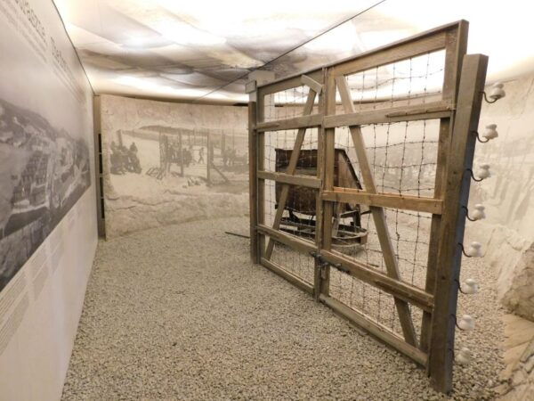 Small Group Schindler Factory and Ghetto Tour With Guide - Starting Location