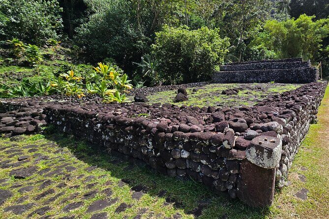 Small Group Shared Half Day Tahiti Tour Waterfalls&Scenic Coast - Practical Tips for Travelers