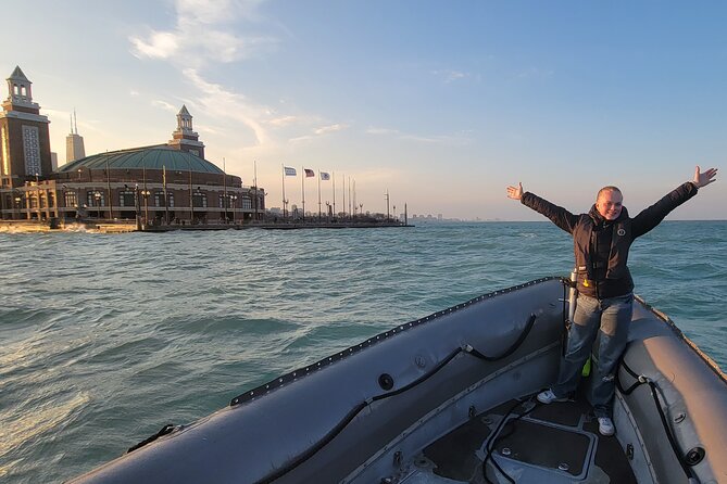 Small-Group Sightseeing Boat Tour in Chicago - Boat Safety Briefing