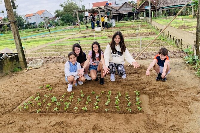 Small Group Sightseeing Tour in Hoi an With Basket Boat Ride - Additional Information