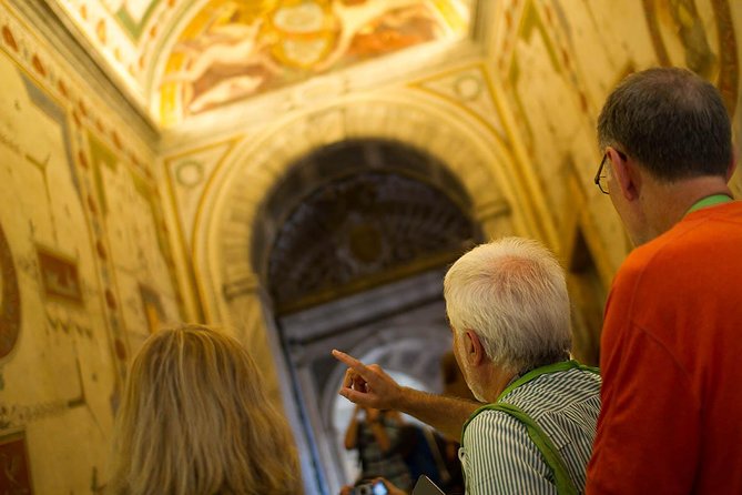 Small Group Skip the Line Vatican at Night With Sistine Chapel - Questions