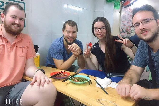 Small Group Street Food Tour in Hanoi With Expert Local Guide - Traveler Photos