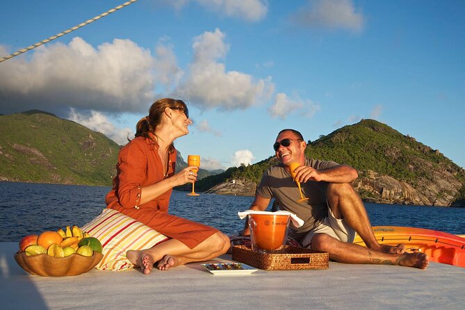 Small-Group Sunset Cruise in the Bay of Naples - Meeting Point