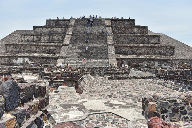 Small Group: Teotihuacan Pyramids and Shrine of Guadalupe From Mexico City - Immersive Guided Visit