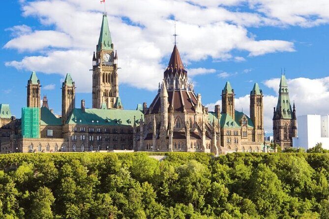 Small Group Toronto Montreal Ottawa Quebec Niagara 4 Days Tour - FAQ