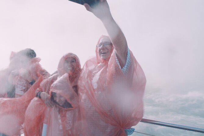 Small Group Toronto to Niagara Falls Tour with Pickup - An In-Depth Look at the Tour Experience