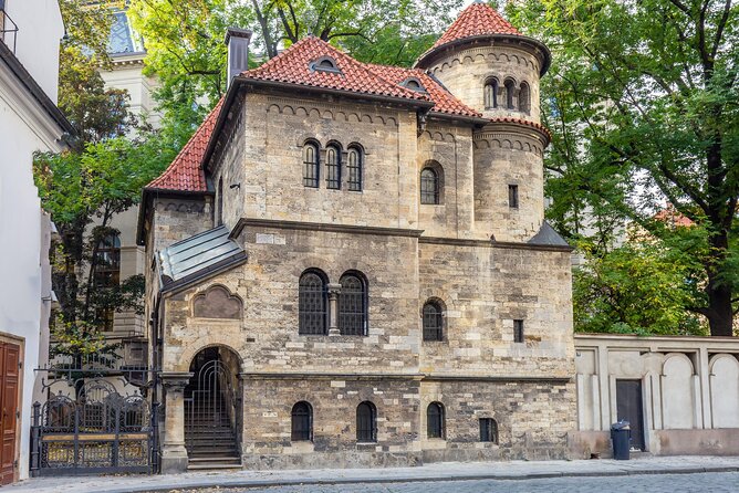 Small-Group Tour: A Journey Through the History of Jewish Prague - Meeting Point