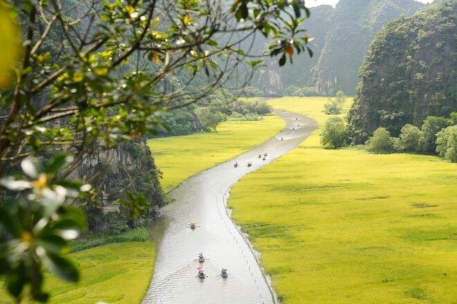 Small Group Tour From Hanoi: Hoa Lu -Tam Coc- Local Family - Inclusions of the Tour