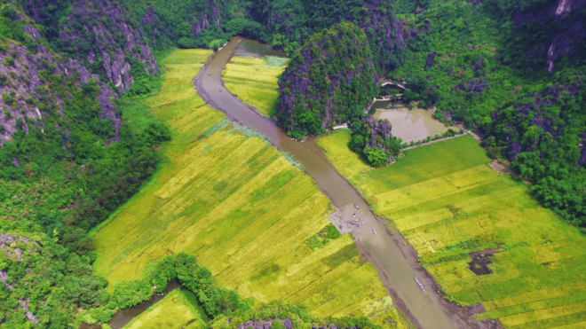 Small Group Tour From Hanoi: Hoa Lu -Tam Coc- Local Family - What to Bring