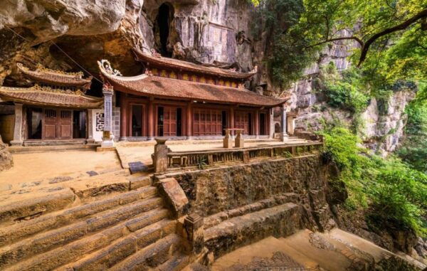 Small Group Tour From Hanoi: Mua Cave, Tam Coc, Bich Dong - The Sum Up