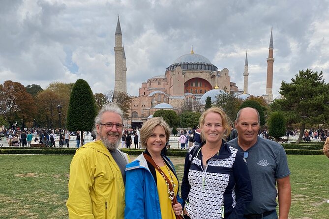 Small Group Tour: Hagia Sophia, Basilica Cistern, Blue Mosque and Grand Bazaar - Reviews and Ratings