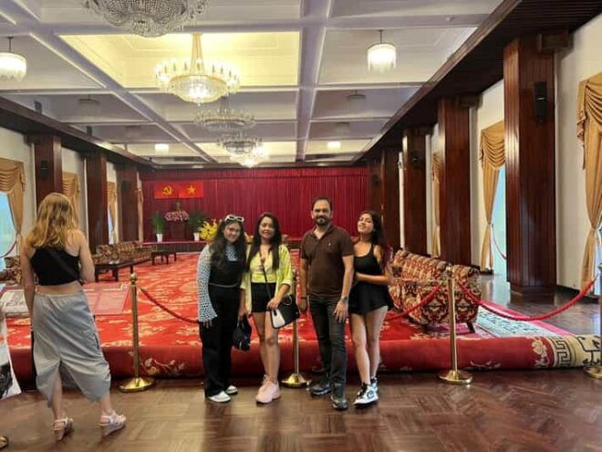 Small Group Tour: Ho Chi Minh Afternoon City Tour - Tour Highlights