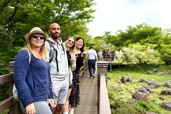 Small Group Tour in South Jeju including Yacht, Falls & Mt.Halla - Traditional Jeju Lunch