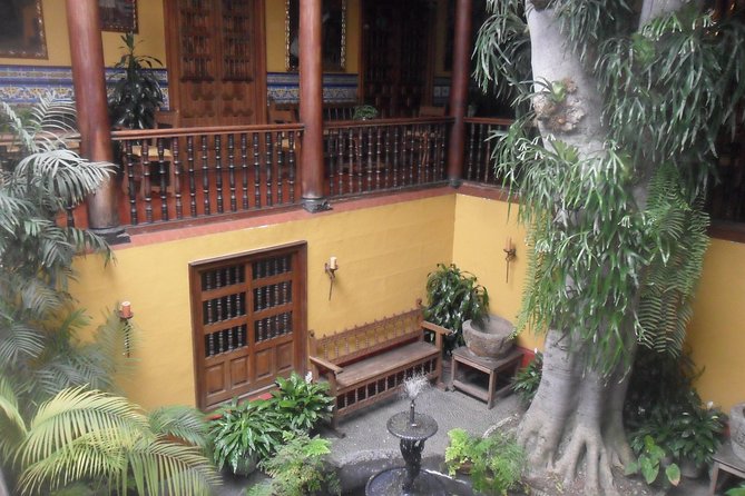 Small-Group Tour of Lima Historical Buildings - Universidad Mayor San Marcos