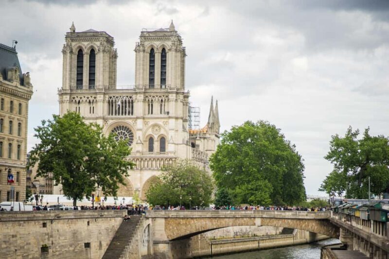 Small group tour of Paris: Ile de la Cité & Ile Saint-Louis - FAQ