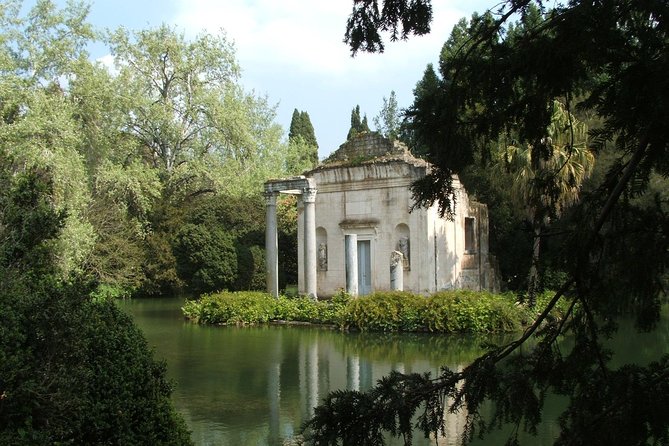 Small-Group Tour of Royal Palace of Caserta With Local Guide - Overall Experience