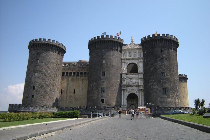 Small-Group Tour: Pompeii and Naples From Rome With Lunch in a Biologic Farm - Small Group Experience and Transportation