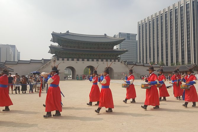 Small Group Tour: Seoul Tour by Subway Line 2 - Circular Line - Tour Duration and Pickup Locations