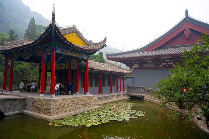 Small Group Tour: Terracotta Warriors and Horses and Huaqing Hot Spring - FAQ